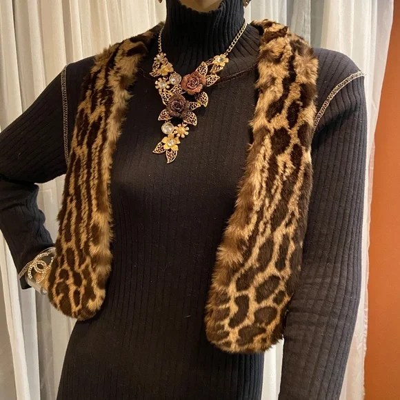 Animal Print Rex Chinchilla Collar - Picture 3 of 4